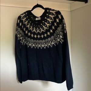 Old Navy Navy and White Patterned Sweater